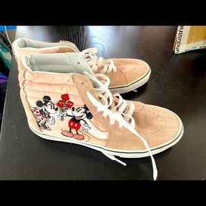 Vans x Disney Mickey Minnie Hi tops